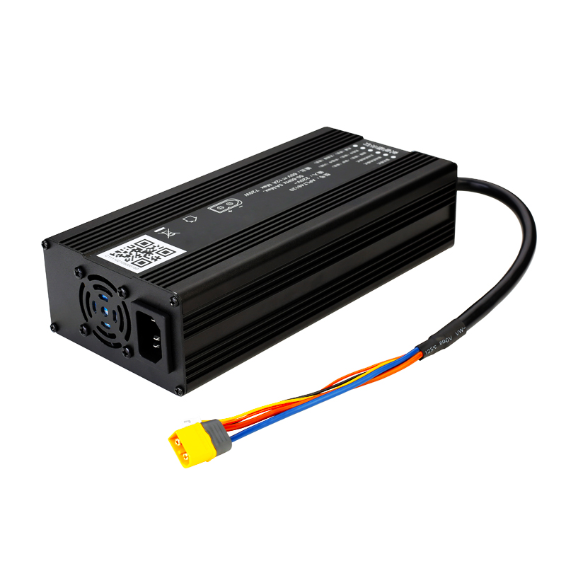 Factory Direct Sale 14.4V 14.6V 30a 600W charger for 4S 12V 12.8V LiFePO4 battery pack with CANBUS communication protocol