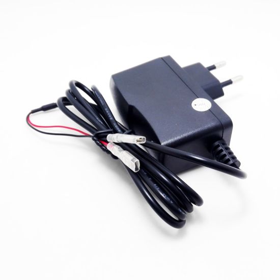 Factory Direct Sale 14.4V 14.6V 0.5A 15W Wall Charger for 4s 12V 12.8V LiFePO4 Battery Pack