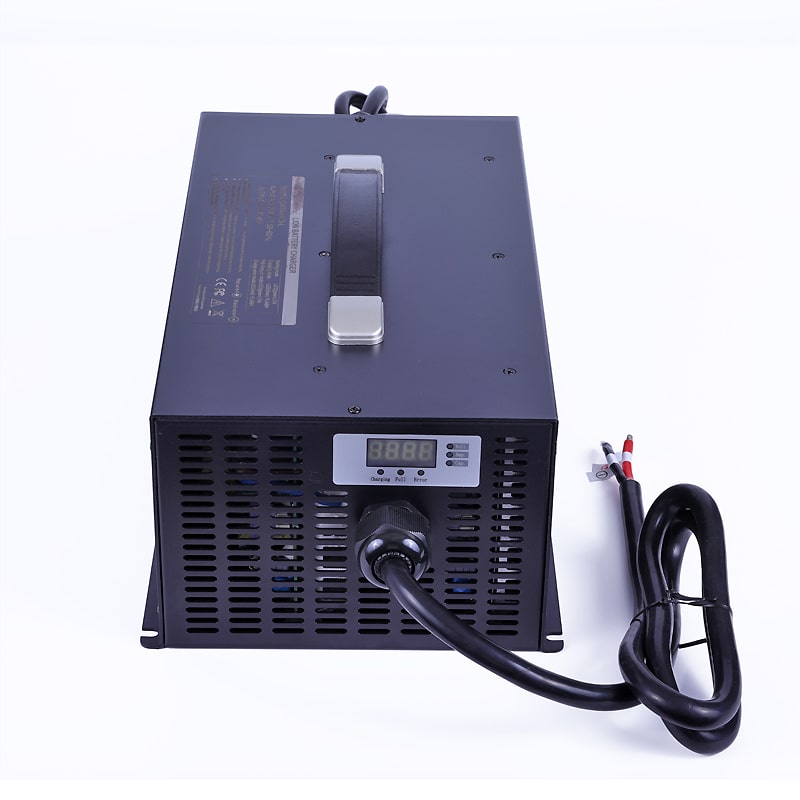 AC 220V 3600W Chargers Portable 24V 75a 80a 85a 90a 95a 100a Fast Charger for 24V Lead Acid Battery Charger RVs and Golf Carts