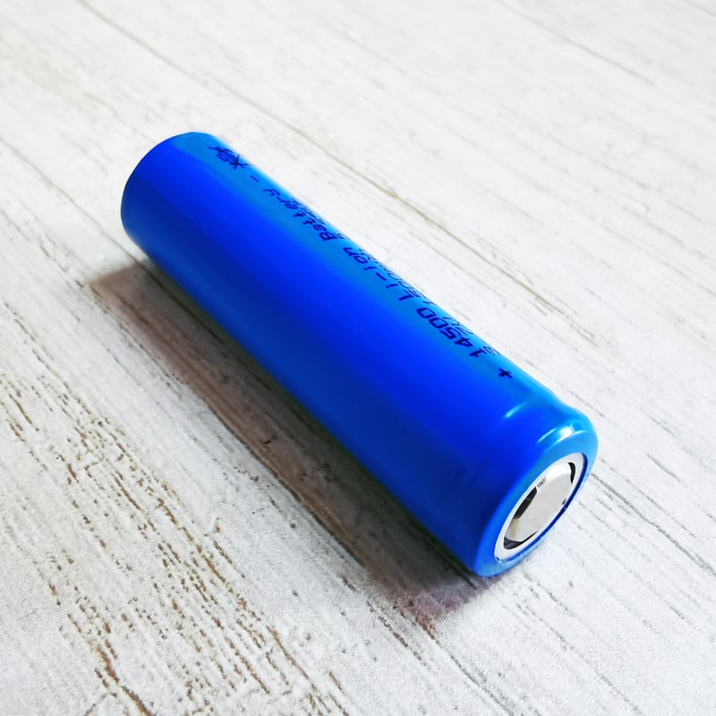 Flat Top 3.6V 3.7V Size AA 14500 1500mAh Rechargeable AA Lithium Ion Cell